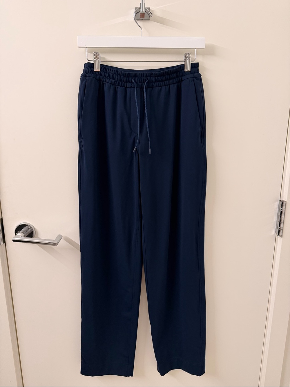Lululemon Navy Drawstring Track Pants - XS - Excellent Condition